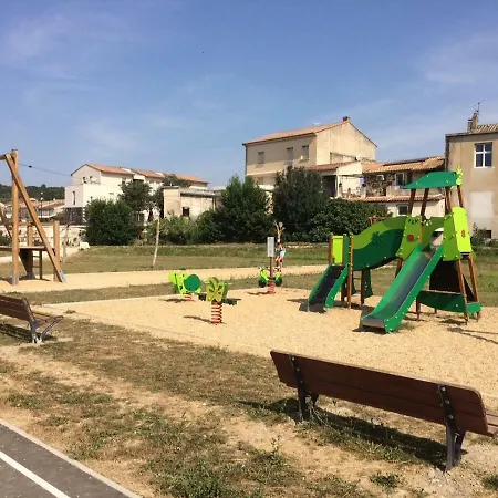 Ferienwohnung Le Calme Et La Tranquilite A 15 Minutes D'Avignon Caumont-sur-Durance Exterior foto