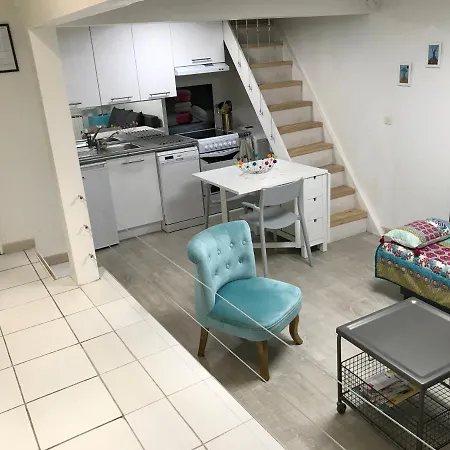 Ferienwohnung Le Calme Et La Tranquilite A 15 Minutes D'Avignon Caumont-sur-Durance Exterior foto